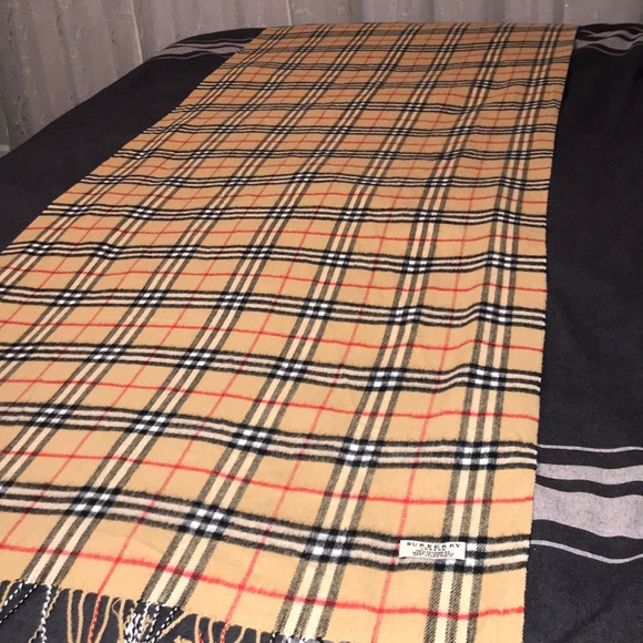Authentic Burberry Scarf - Picture 1 of 10